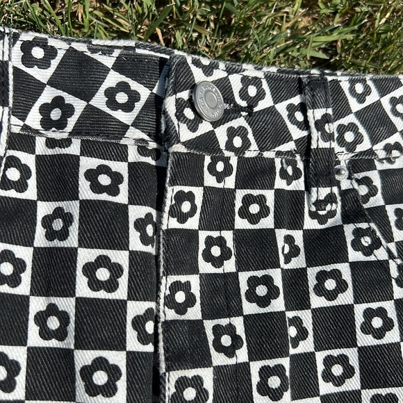 🌸🌵🌼 Pacsun | Floral Denim Skirt - Picture 3 of 4